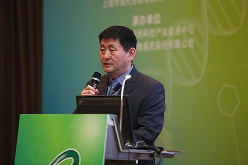 美迪西生物部副总裁汪俊博士为会议作精彩开场 美迪西生物部副总裁汪俊博士为会议作精彩开场
